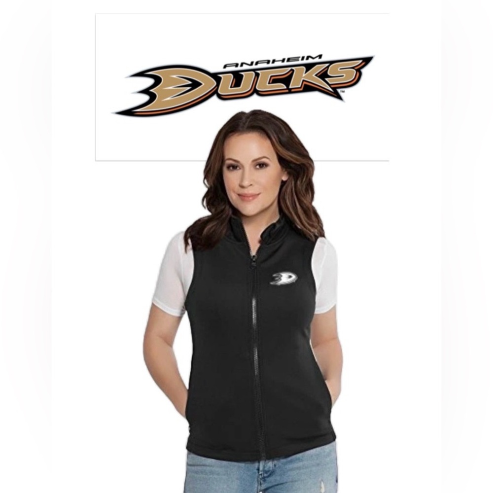 NWT [Touch by Alyssa Milano] Anaheim Ducks NHL Activewear Full-Zip Vest Womens L - Picture 2 of 12
